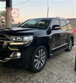 تويوتا لاندكروزر